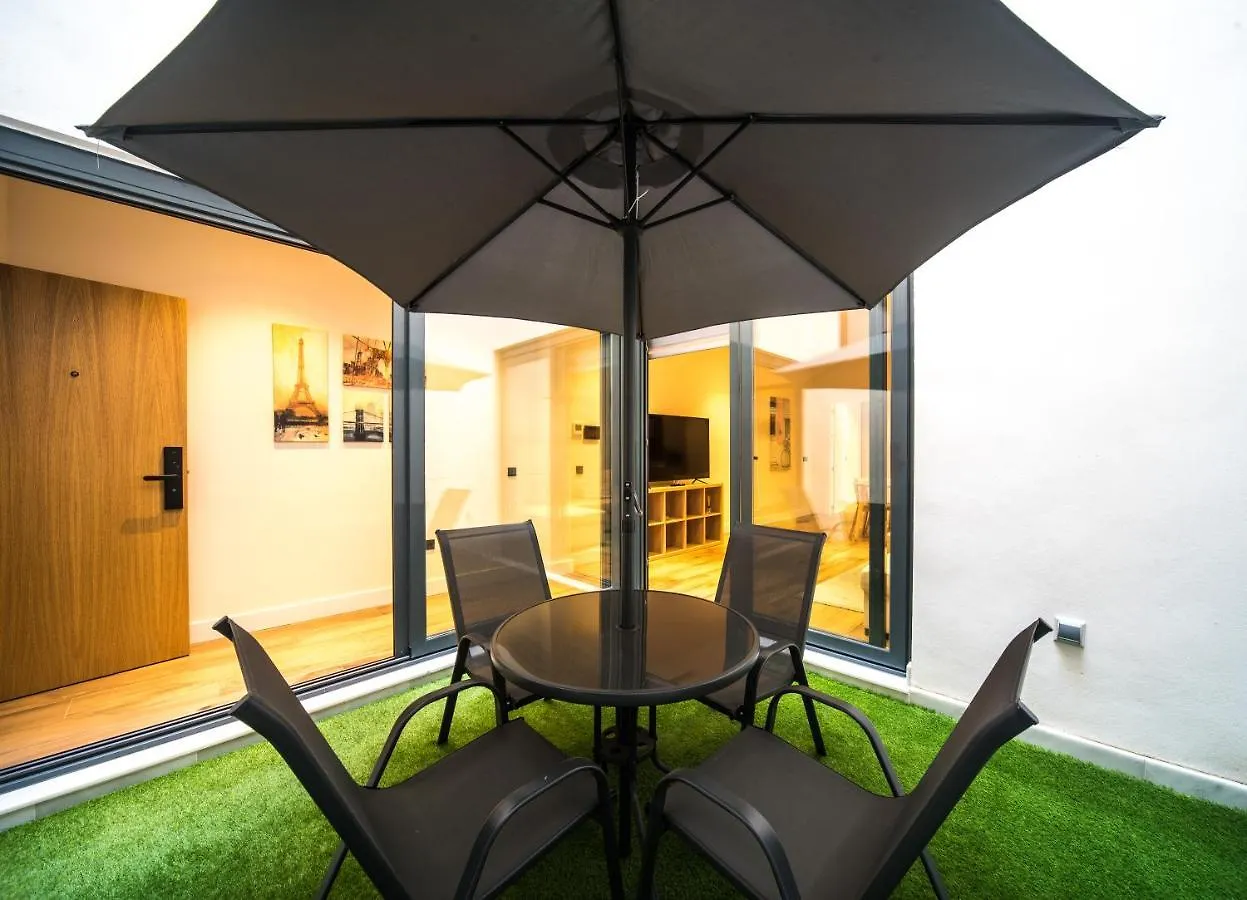 Apartment Seville Luxury Downtown Suite